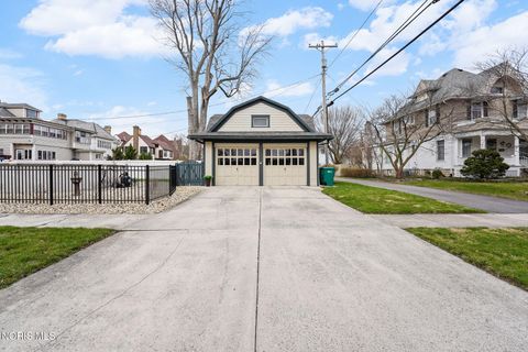 Tiny photo for 1041 S Main Street, Findlay, OH 45840 (MLS # 10005480)