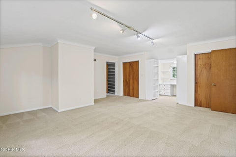 Tiny photo for 2630 Edgehill Road, Ottawa Hills, OH 43615 (MLS # 10012436)