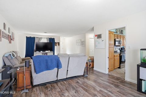 Tiny photo for 2530 Windsor Drive, Lima, OH 45805 (MLS # 10005182)