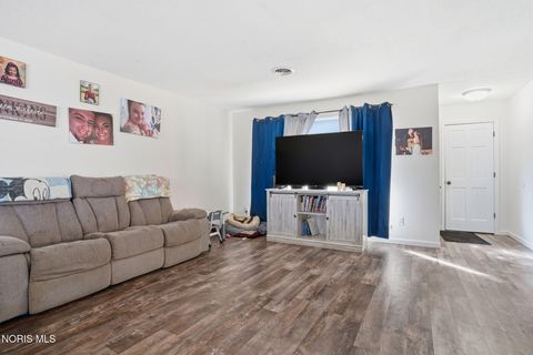 Tiny photo for 2530 Windsor Drive, Lima, OH 45805 (MLS # 10005182)