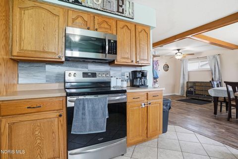 Tiny photo for 2530 Windsor Drive, Lima, OH 45805 (MLS # 10005182)