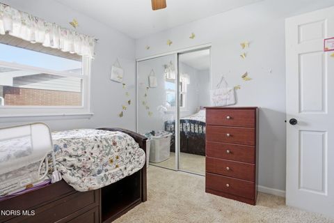 Tiny photo for 2530 Windsor Drive, Lima, OH 45805 (MLS # 10005182)