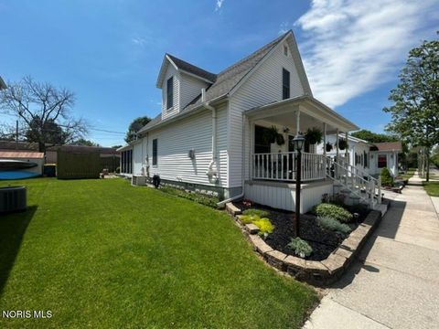 Tiny photo for 117 W Hull Street, Edgerton, OH 43517 (MLS # 10007604)