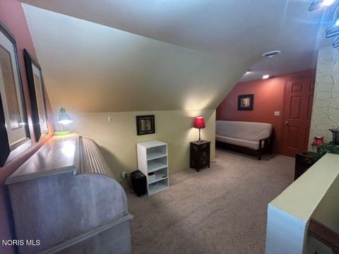 Tiny photo for 117 W Hull Street, Edgerton, OH 43517 (MLS # 10007604)