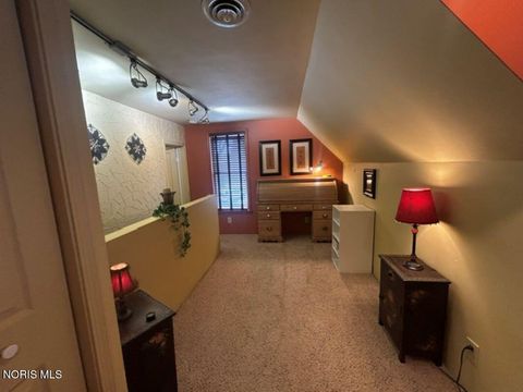Tiny photo for 117 W Hull Street, Edgerton, OH 43517 (MLS # 10007604)