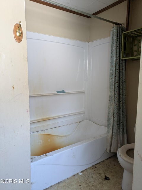 Tiny photo for 401 E Main Street, Alvordton, OH 43501 (MLS # 10010941)