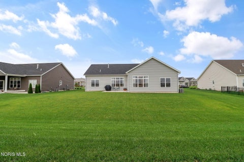 Tiny photo for 25236 John F Mccarthy Way, Perrysburg, OH 43551 (MLS # 10013951)