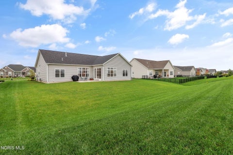 Tiny photo for 25236 John F Mccarthy Way, Perrysburg, OH 43551 (MLS # 10013951)