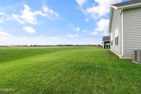 Tiny photo for 25236 John F Mccarthy Way, Perrysburg, OH 43551 (MLS # 10013951)
