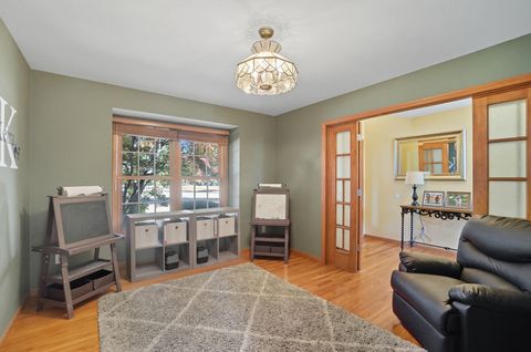 Tiny photo for 1403 Sheffield Drive, Bowling Green, OH 43402 (MLS # 10000066)