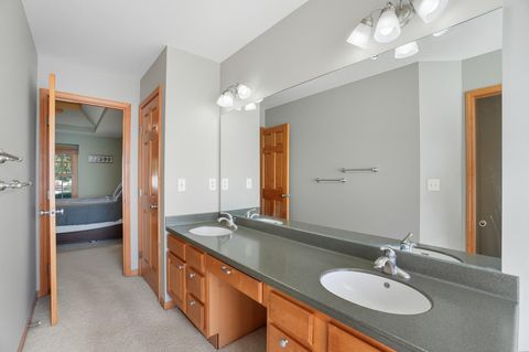 Tiny photo for 1403 Sheffield Drive, Bowling Green, OH 43402 (MLS # 10000066)