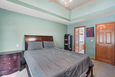 Tiny photo for 1403 Sheffield Drive, Bowling Green, OH 43402 (MLS # 10000066)