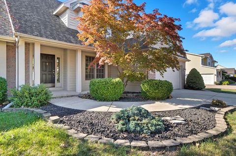 Tiny photo for 1403 Sheffield Drive, Bowling Green, OH 43402 (MLS # 10000066)