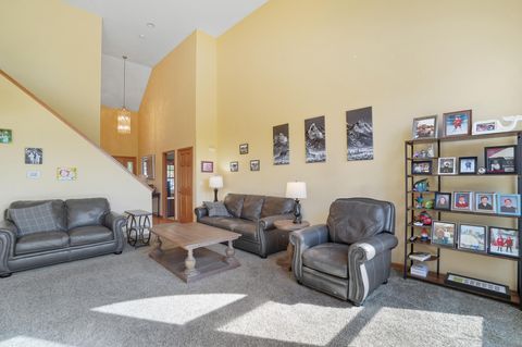 Tiny photo for 1403 Sheffield Drive, Bowling Green, OH 43402 (MLS # 10000066)