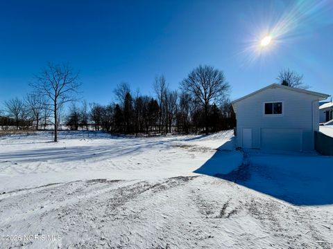 Tiny photo for 29235 Bowman Road, Defiance, OH 43512 (MLS # 10003144)