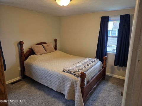 Tiny photo for 752 N Dix Street, Paulding, OH 45879 (MLS # 10000165)