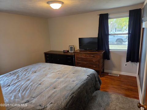 Tiny photo for 752 N Dix Street, Paulding, OH 45879 (MLS # 10000165)