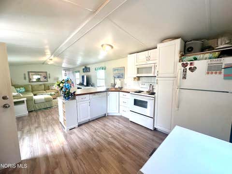 Tiny photo for 5798 N Humphrey Road, Oak Harbor, OH 43449 (MLS # 10011059)