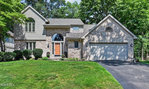Tiny photo for 2438 Wembley Terrace North TER, Toledo, OH 43617 (MLS # 10010292)