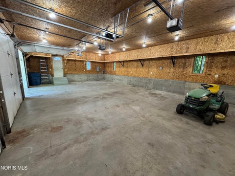 Tiny photo for 517 Seneca Drive, Montpelier, OH 43543 (MLS # 10008770)