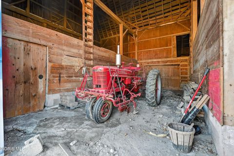 Tiny photo for 14917 County Road 6, Metamora, OH 43540 (MLS # 10004656)