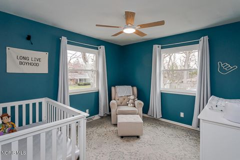 Tiny photo for 3212 Lambert Drive, Toledo, OH 43613 (MLS # 10005644)