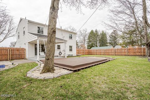 Tiny photo for 3212 Lambert Drive, Toledo, OH 43613 (MLS # 10005644)