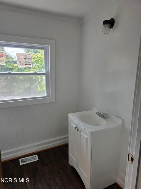 Tiny photo for 1022 Salem Street, Toledo, OH 43609 (MLS # 10010720)