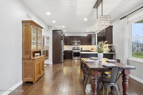 Tiny photo for 16169 Forest Lane, Findlay, OH 45840 (MLS # 10001858)