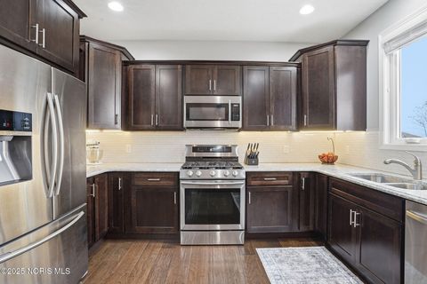 Tiny photo for 16169 Forest Lane, Findlay, OH 45840 (MLS # 10001858)