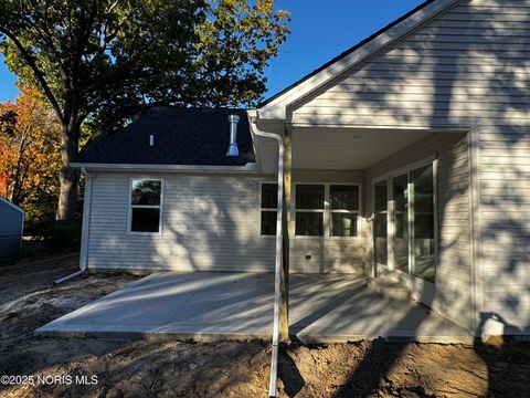 Tiny photo for 4550 Vineyard Road, Toledo, OH 43623 (MLS # 10002694)