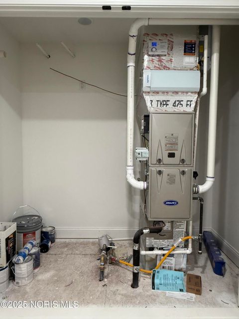 Tiny photo for 4550 Vineyard Road, Toledo, OH 43623 (MLS # 10002694)