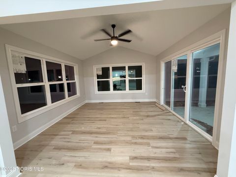 Tiny photo for 4550 Vineyard Road, Toledo, OH 43623 (MLS # 10002694)