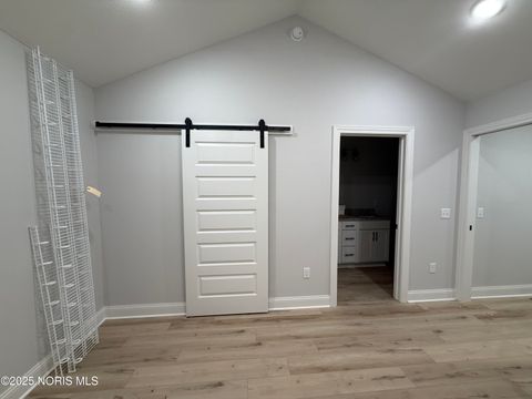 Tiny photo for 4550 Vineyard Road, Toledo, OH 43623 (MLS # 10002694)