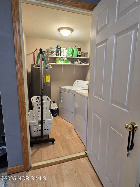 Tiny photo for 204 S Broadway Street, Columbus Grove, OH 45830 (MLS # 10002679)