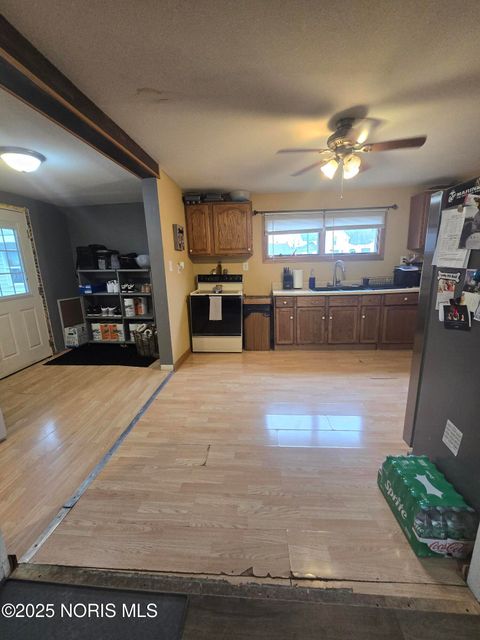 Tiny photo for 204 S Broadway Street, Columbus Grove, OH 45830 (MLS # 10002679)