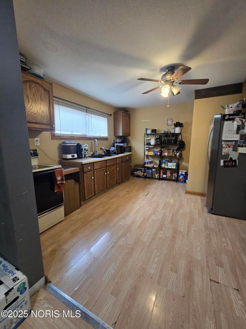 Tiny photo for 204 S Broadway Street, Columbus Grove, OH 45830 (MLS # 10002679)