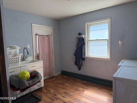 Tiny photo for 209 S Main Street, Hicksville, OH 43526 (MLS # 10007618)