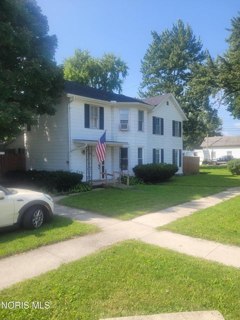 Tiny photo for 20405 Locust Street, Weston, OH 43569 (MLS # 10012355)