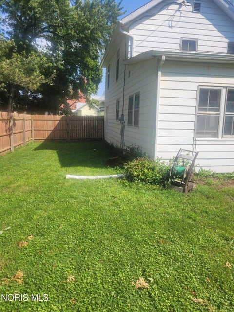 Tiny photo for 20405 Locust Street, Weston, OH 43569 (MLS # 10012355)