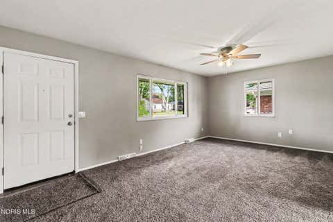 Tiny photo for 5428 Fenwick Drive, Toledo, OH 43623 (MLS # 10011399)