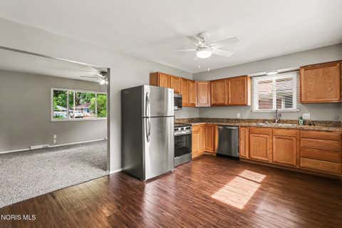 Tiny photo for 5428 Fenwick Drive, Toledo, OH 43623 (MLS # 10011399)