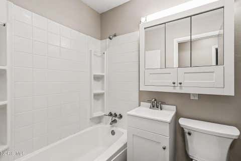 Tiny photo for 5428 Fenwick Drive, Toledo, OH 43623 (MLS # 10011399)