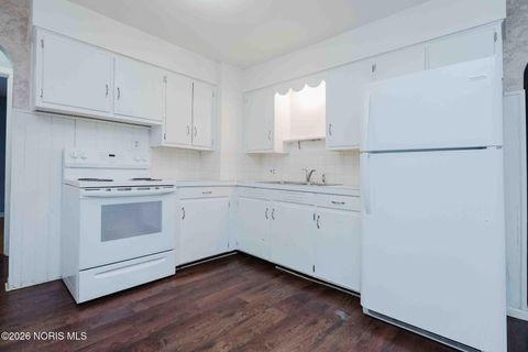 Tiny photo for 420 H Street, Findlay, OH 45840 (MLS # 10003159)