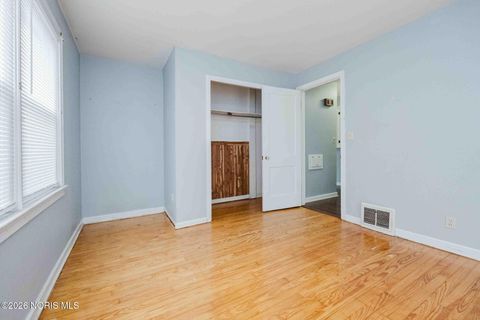 Tiny photo for 420 H Street, Findlay, OH 45840 (MLS # 10003159)