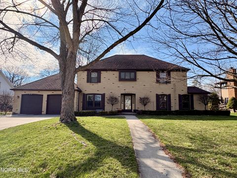 Photo of 2533 Foxfire Lane, Findlay, OH 45840 (MLS # 10005477)