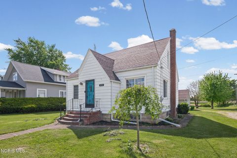 Photo of 504 N Main Street, Attica, OH 44807 (MLS # 10007631)