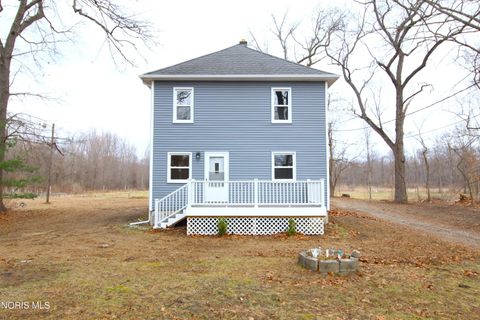 Photo of 9616 Old State Line Road, Holland, OH 43528 (MLS # 10005390)
