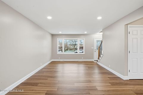 Tiny photo for 2613 Eton Place, Findlay, OH 45840 (MLS # 10002227)