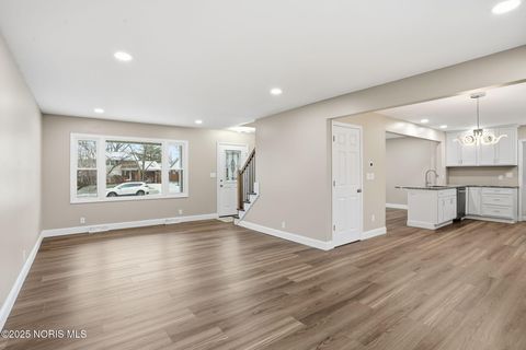 Tiny photo for 2613 Eton Place, Findlay, OH 45840 (MLS # 10002227)